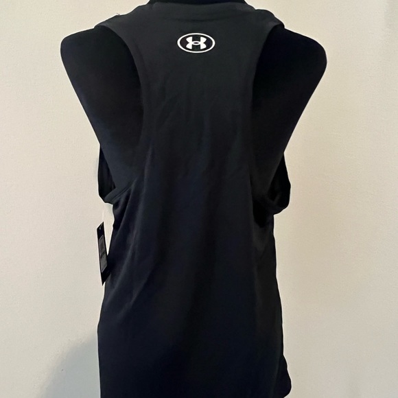Under Armour women’s loose cut sports tank. All available in L and M. NWT! - Picture 5 of 6